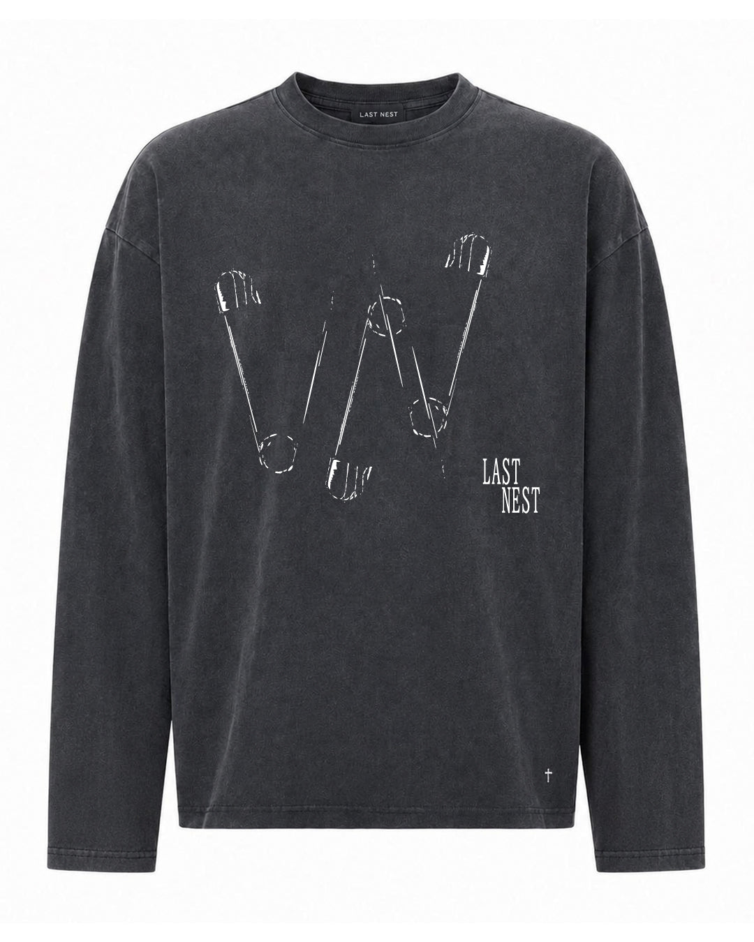 Safety Pin Washed L/S T-Shirt / Wash Black