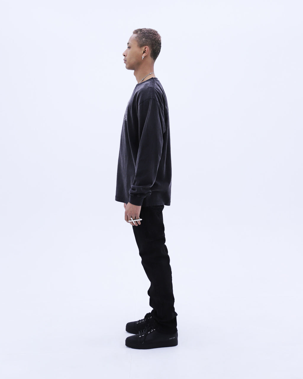 Feather Logo Washed L/S T-Shirt / Wash Black