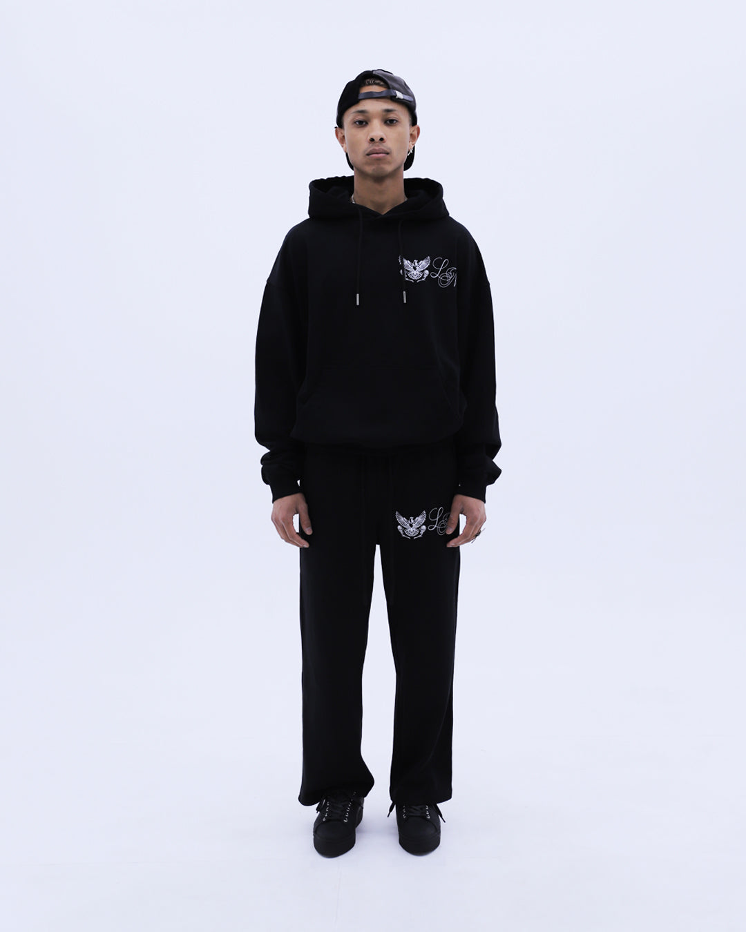 Emblem Logo Hoodie / Black