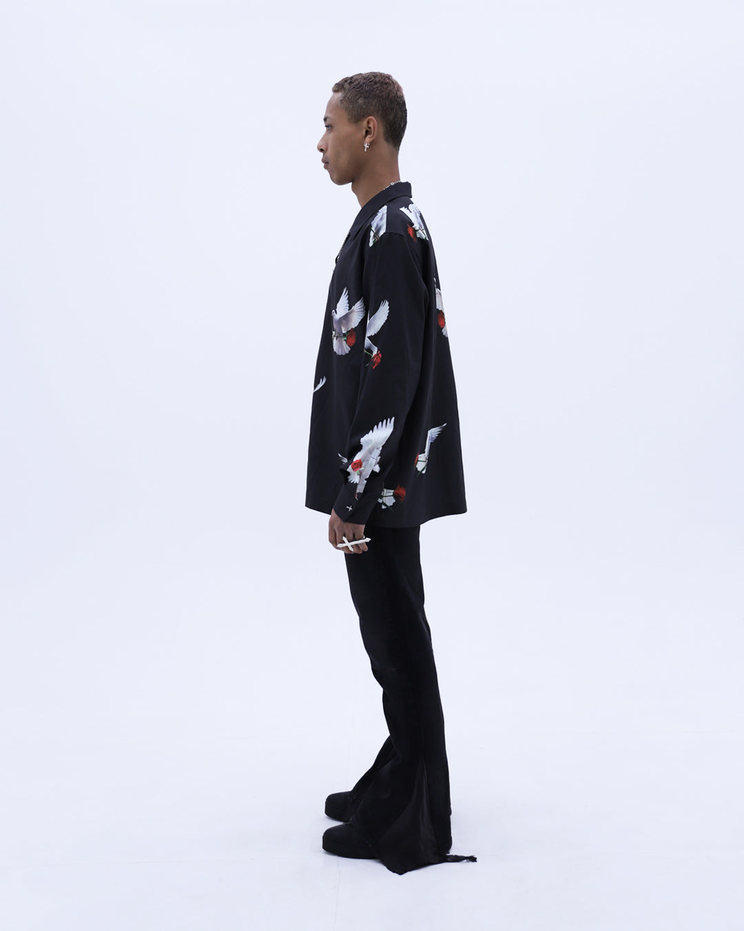 Doves & Roses L/S Shirt / Black