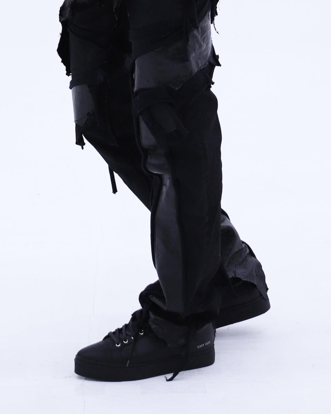 Dressy Sneaker / Black