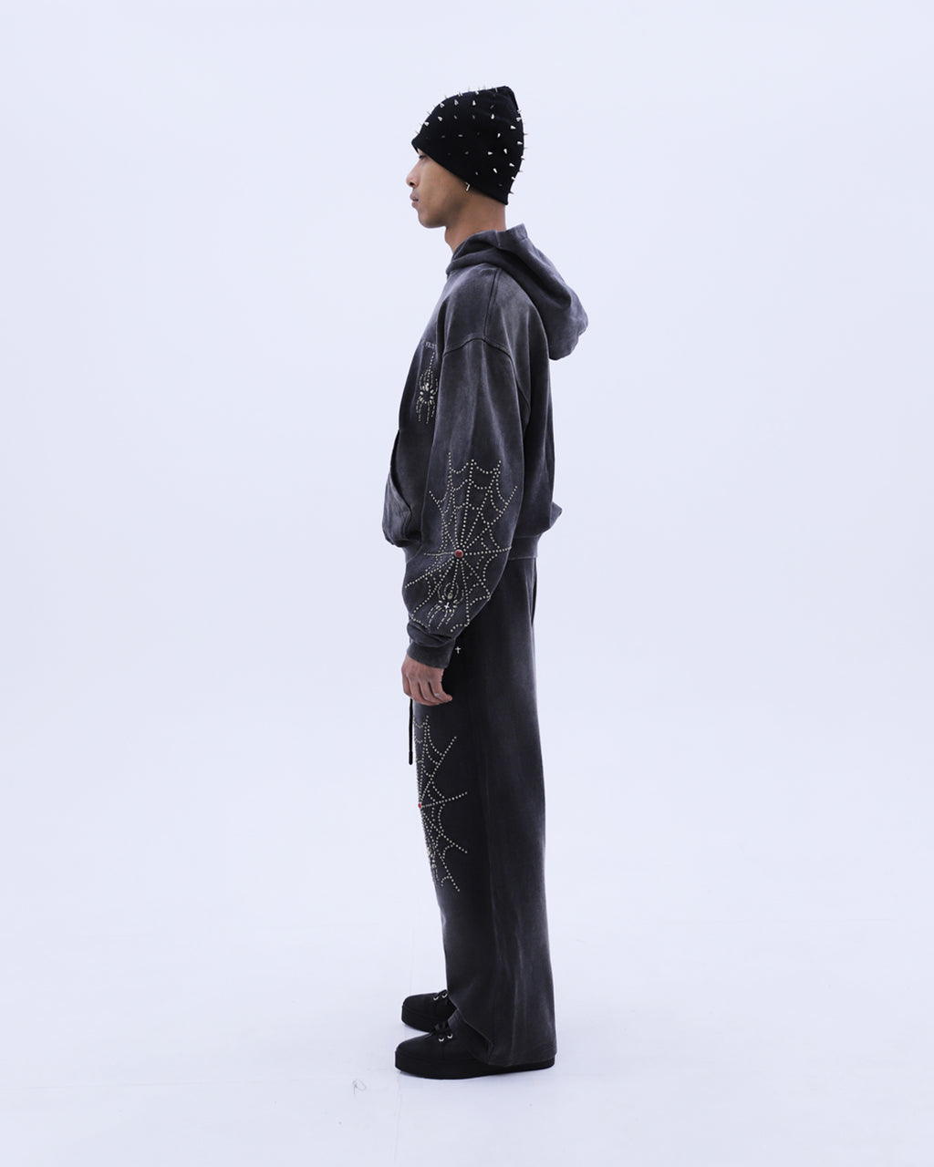 HTC x LAST NEST Spider Studs Sweat Pants / Black