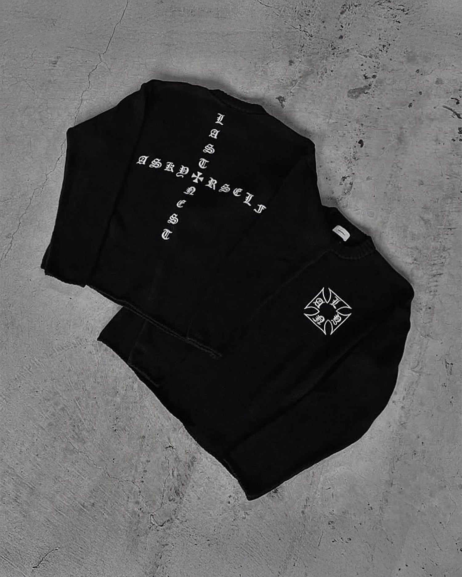 L.N.A.Y Cross Knit / Black