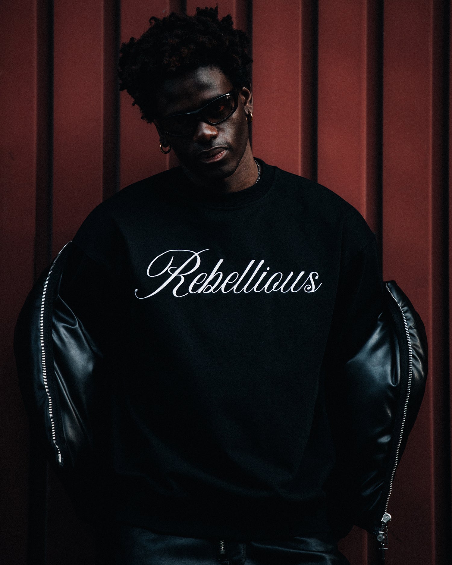 Rebellious Crewneck / Black
