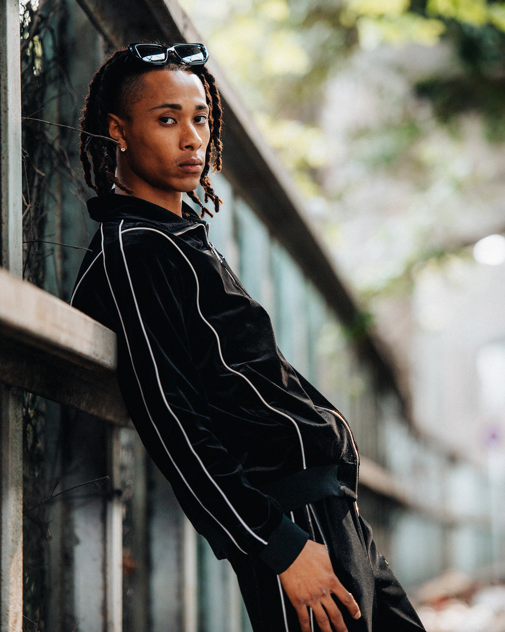Velour Track Jacket V2 / Black