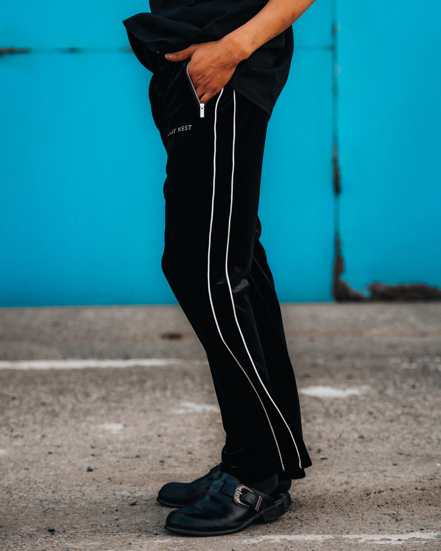 Velour Track Pants V2 / Black
