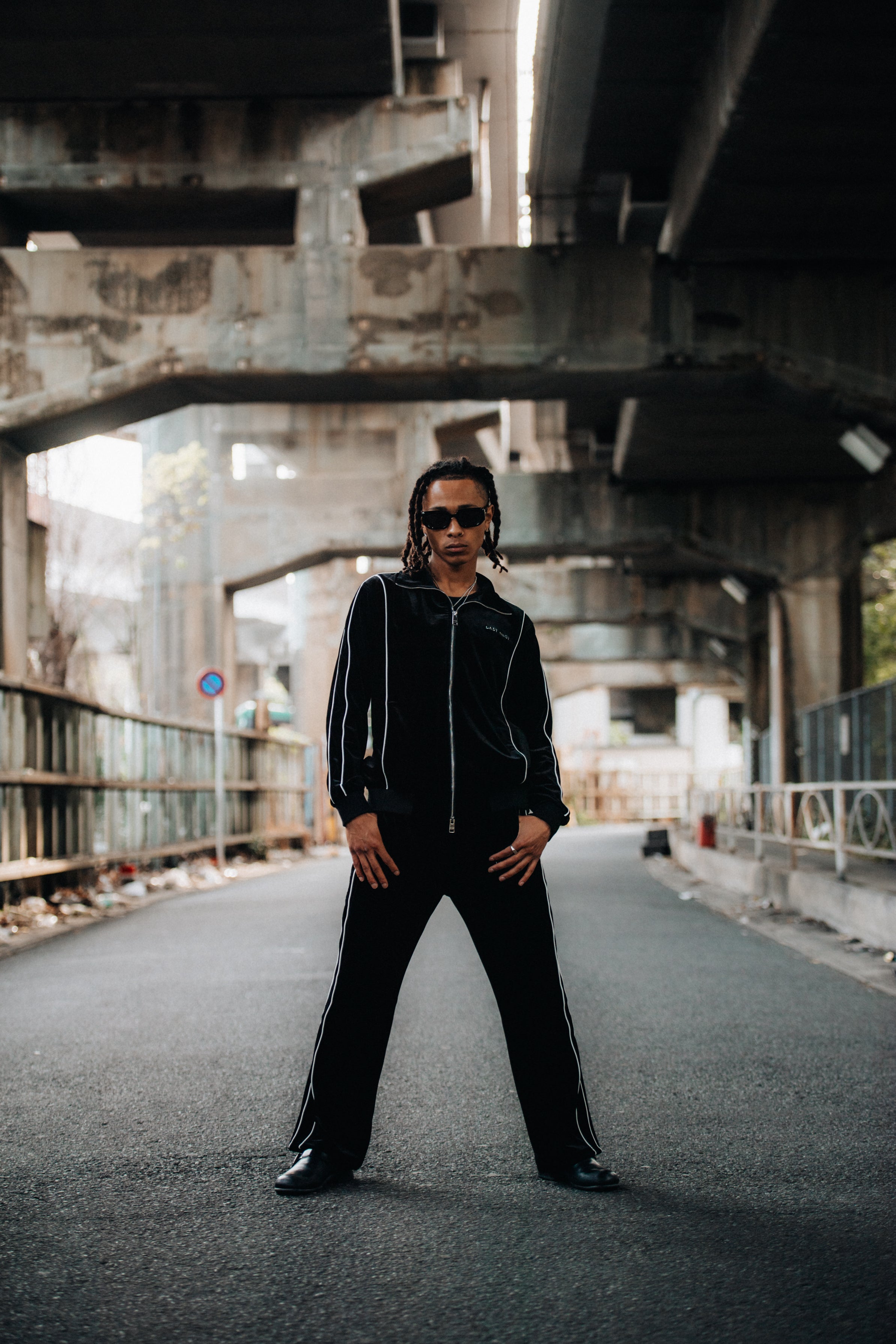 LASTNEST ベロア ブラックパンツ LAST NEST(ラストネスト)商品ページ - Velour Track Pants V2